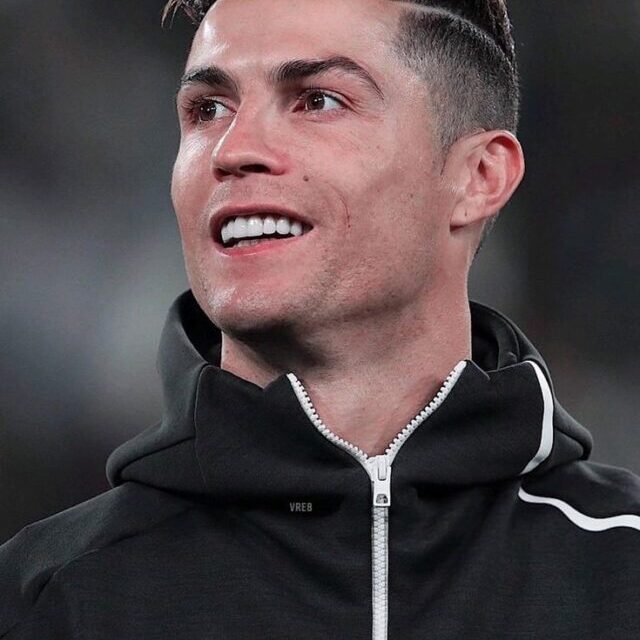 Cristiano Ronaldo – फुटबॉल की दुनिया का असली बादशाह